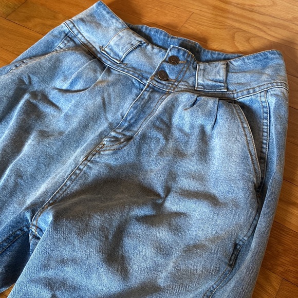 High Rise Jeans - Picture 2 of 12